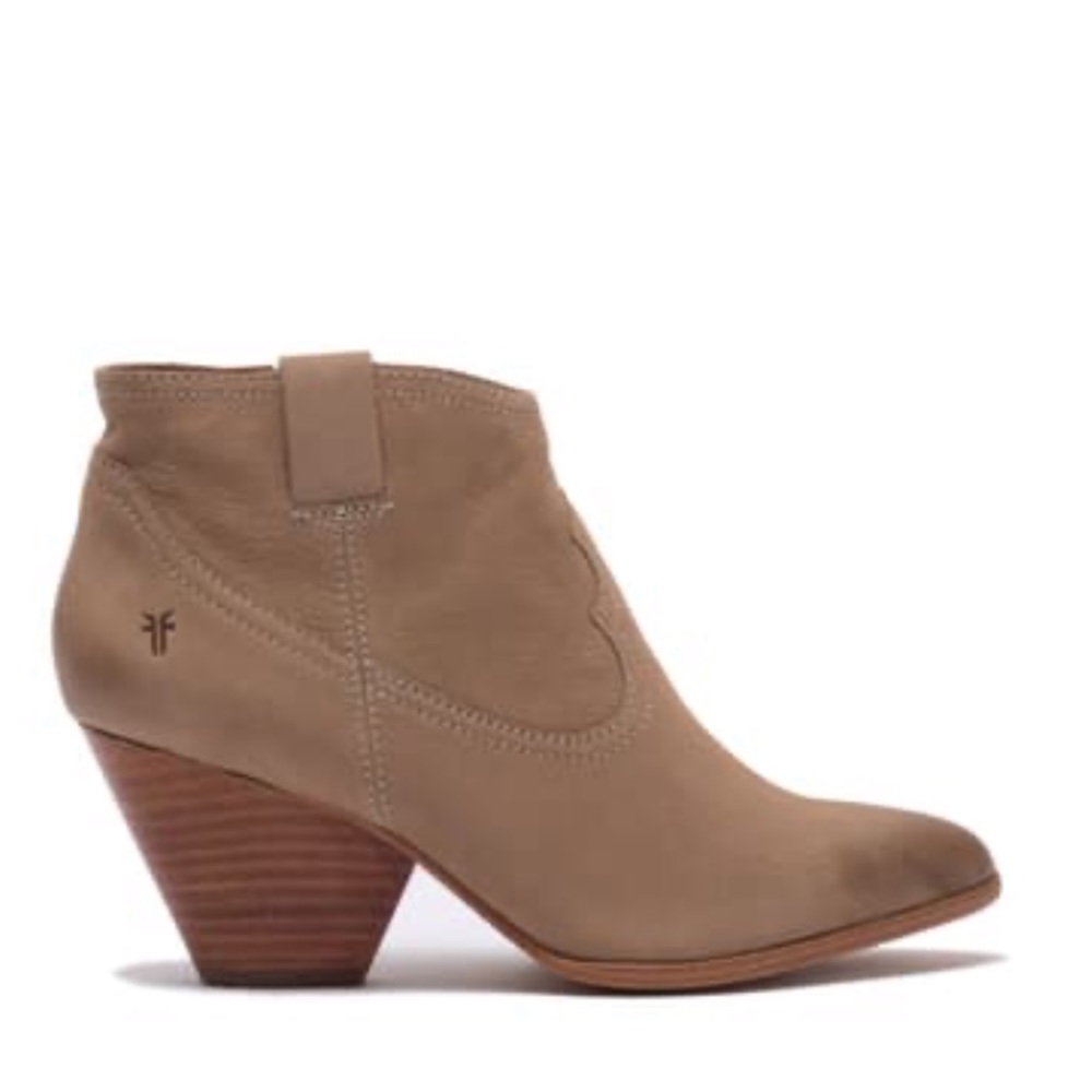 NWOT Frye Reina Ankle Boots